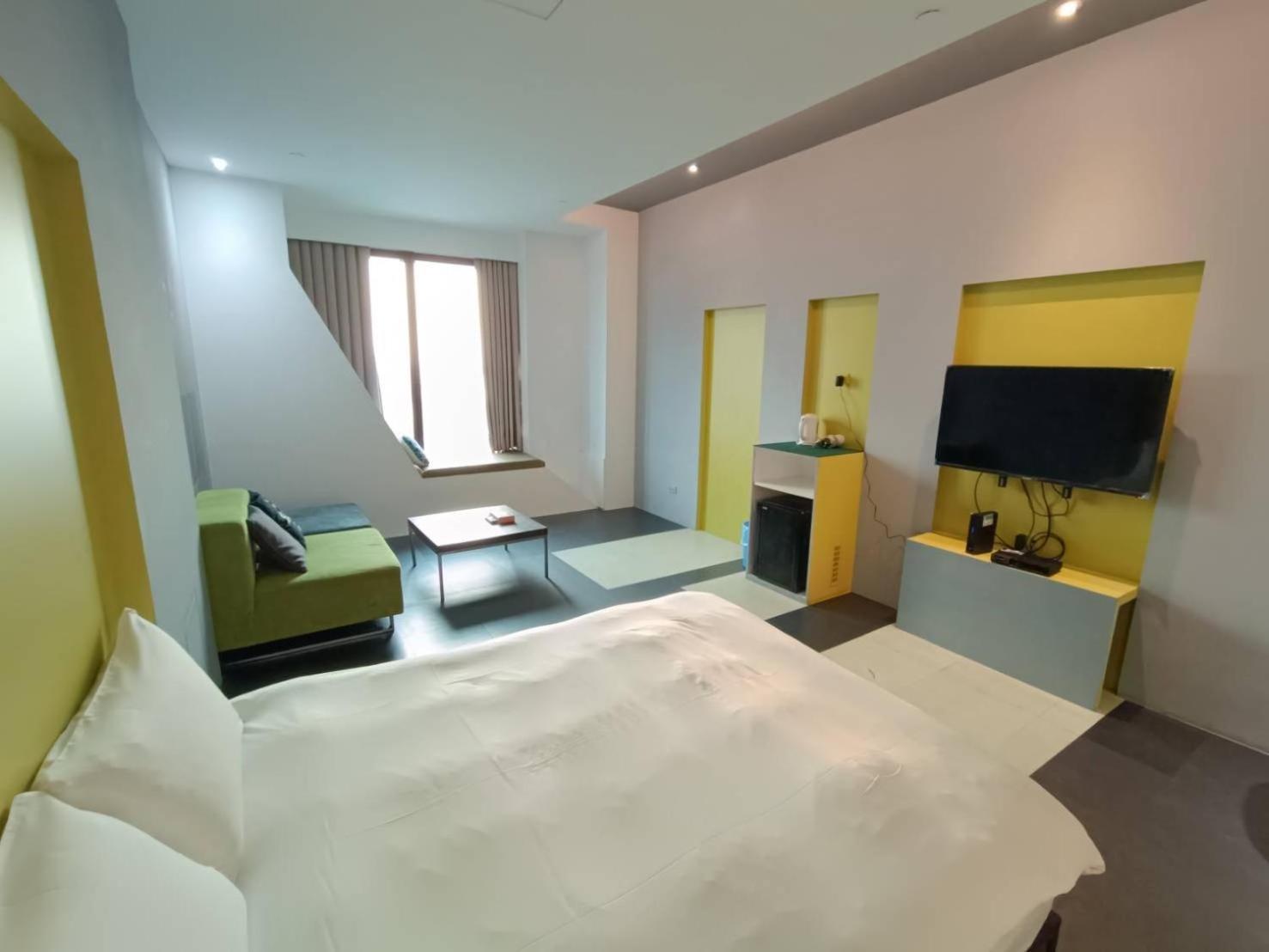 Appartement 三条文旅 à Kaohsiung Extérieur photo