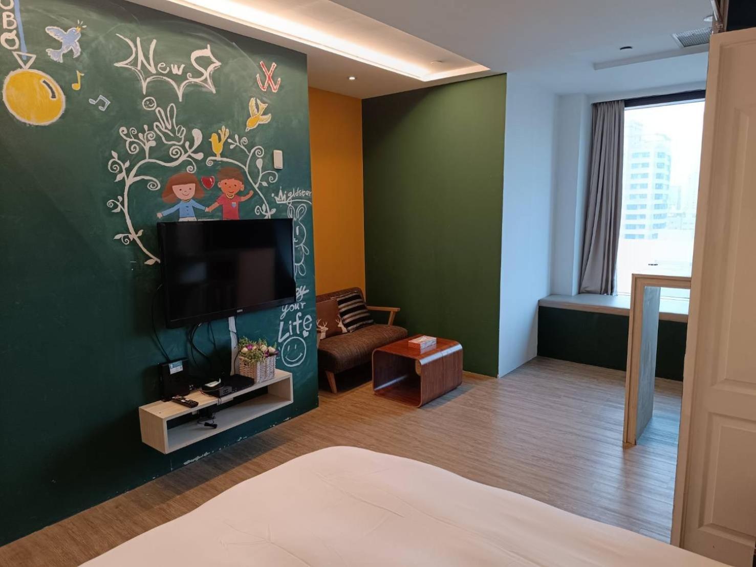 Appartement 三条文旅 à Kaohsiung Extérieur photo
