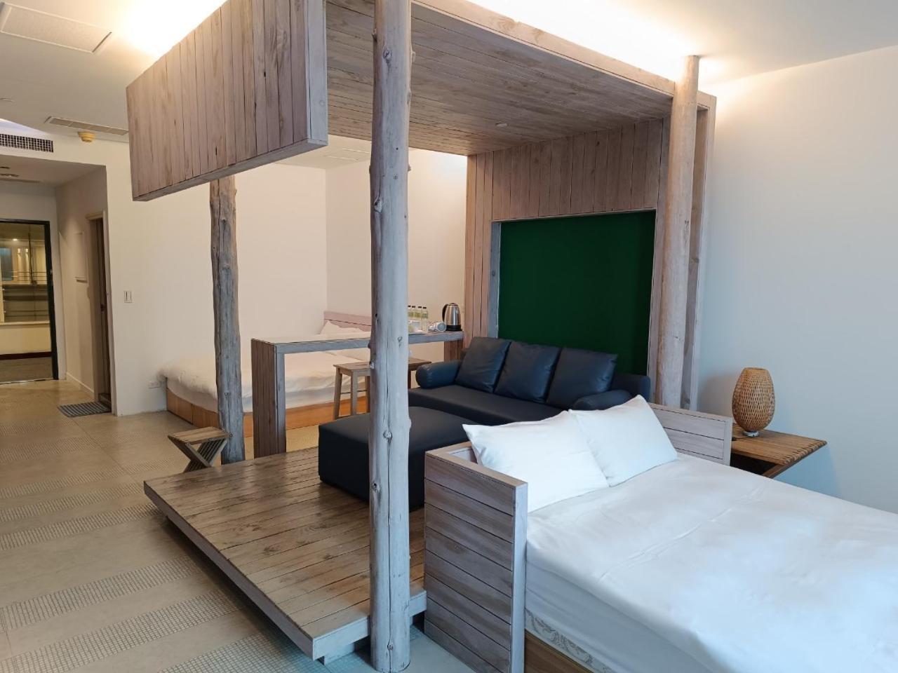 Appartement 三条文旅 à Kaohsiung Extérieur photo